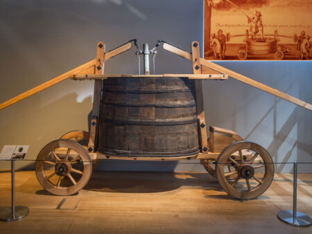 17th Century Fire Engine rebuild
